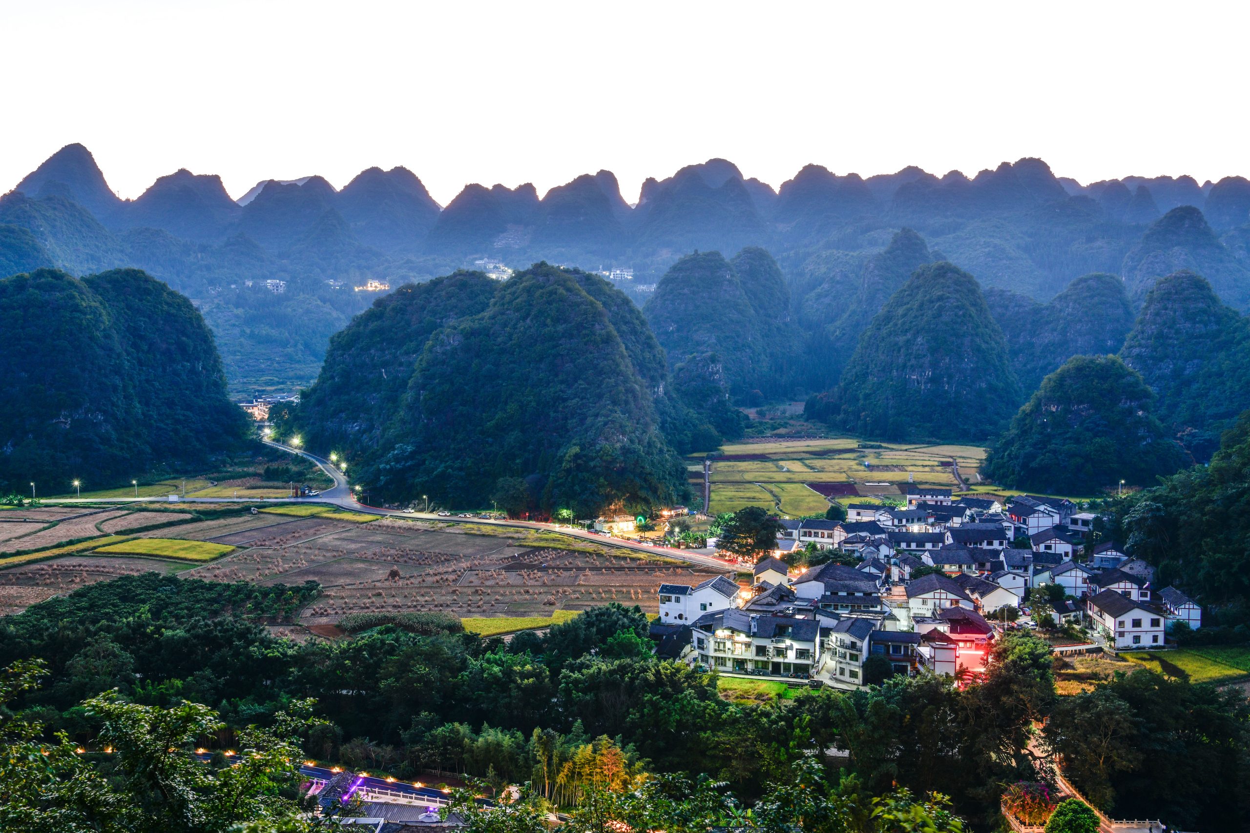 Themed Forum of “Mountain Biodiversity and Our Life” to Kick off “Guizhou Example” Empowering Global Mountain Eco-treatment