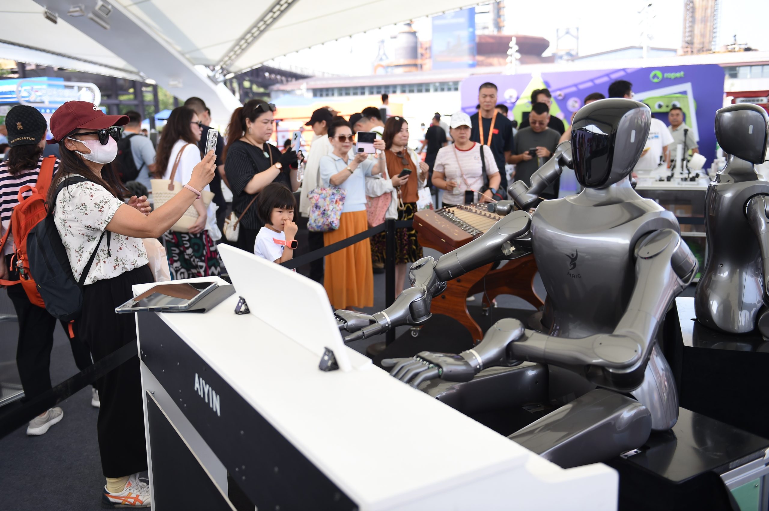 AI innovation injects new momentum into China’s services trade