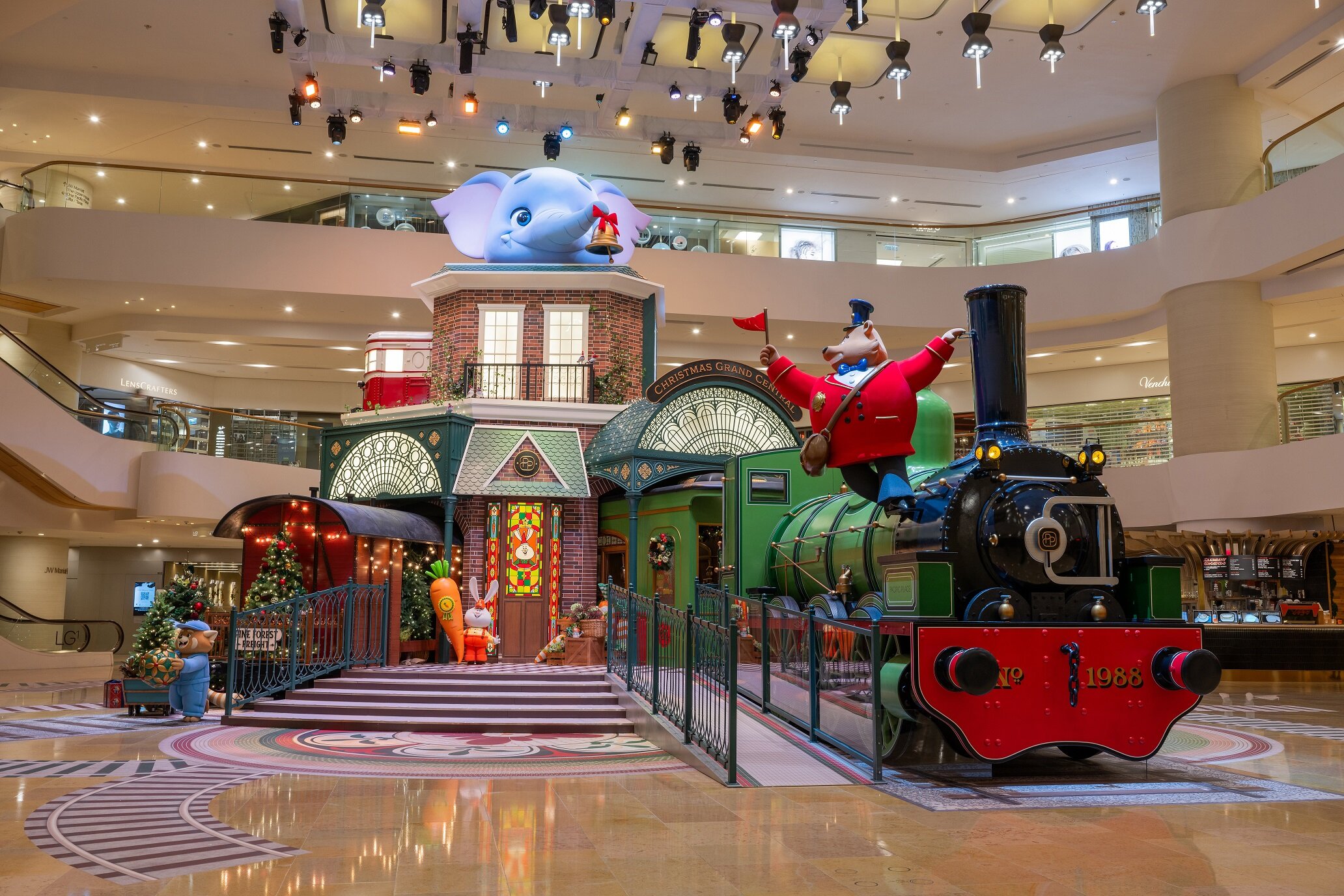 Hop on the Holiday Express: “Ticket to Christmas” Launches at Pacific Place and Starstreet Precinct