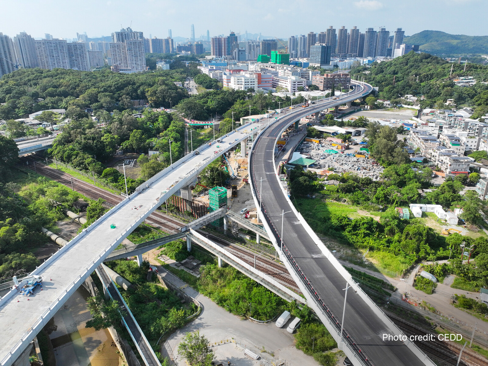 AECOM delivers engineering innovations on Fanling Bypass (Eastern Section)
