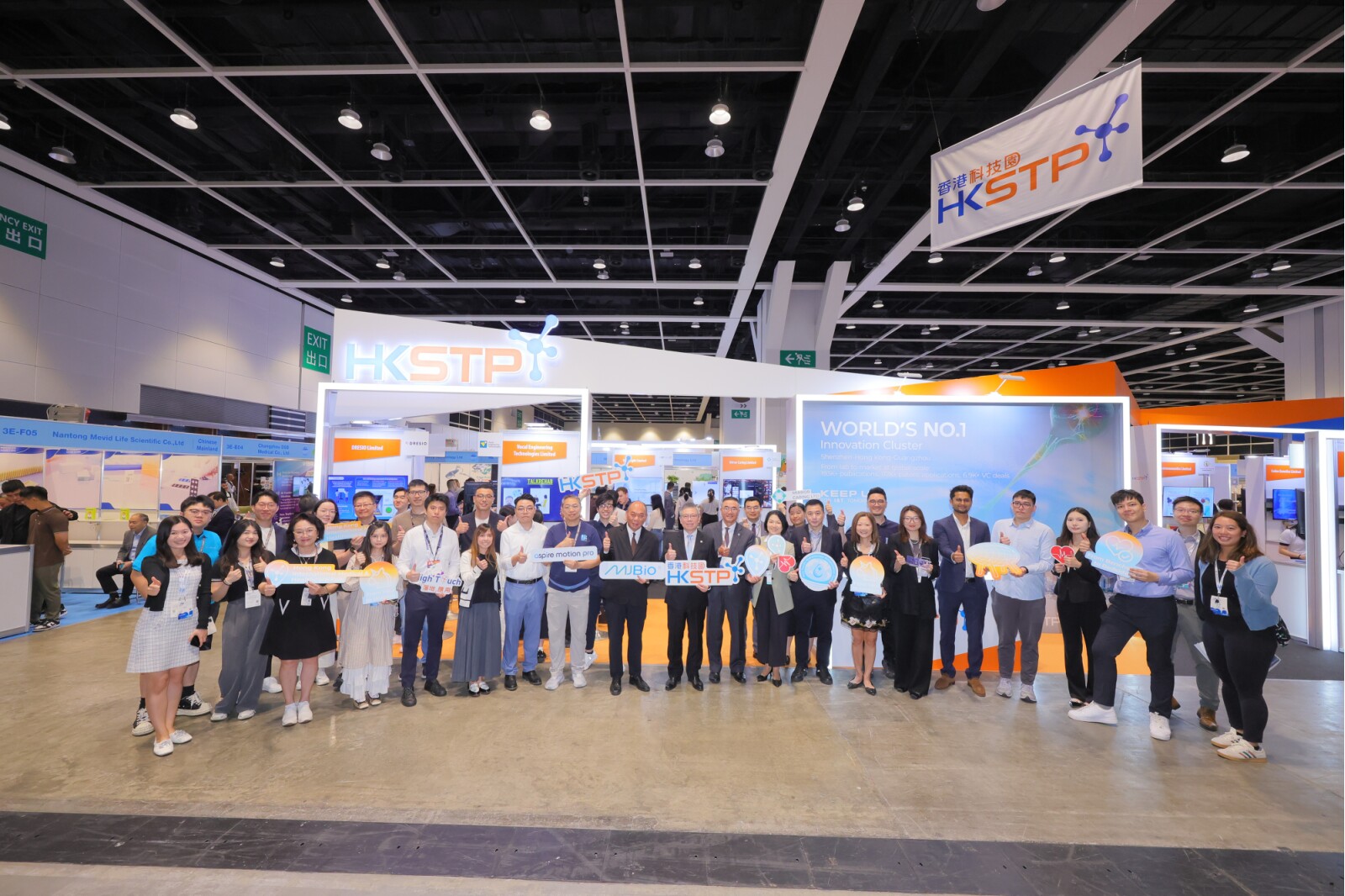 HKSTP joined Medical Fair and Asia Summit on Global Health with 38 Park companies, comprehensively demonstrating the diverse strengths of Hong Kong's life and health technology sector as it progresses from R&D to commercial application.