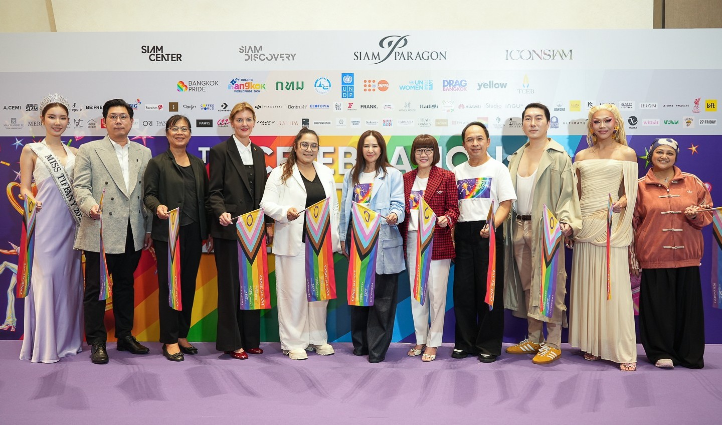 Executives from Siam Piwat and Naruemit Pride, alongside key partners, posing for a group photo