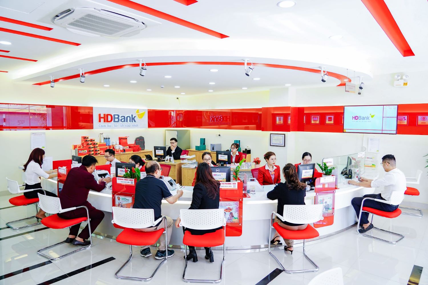 Moody’s upgrades HDBank’s outlook to “Positive,” paving the way for potential credit rating upgrade