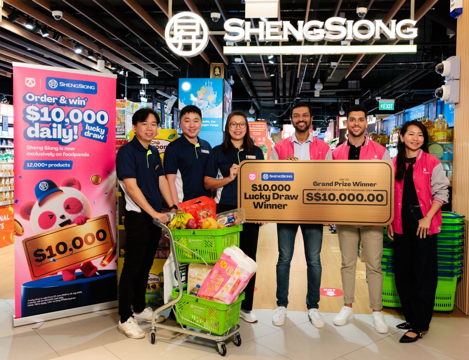 (From left) Peter Tan, Senior System Architect, Sheng Siong Group; Lin Zi Kai, Director of Customer and Operations, Sheng Siong Group; Lin Ruiwen, Executive Director, Sheng Siong Group; Bhavani Mishra, Managing Director, foodpanda Singapore; Ricky Davda, Head of Marketplace, foodpanda Singapore; and Yingchun Li, Head of Marketing & Growth, foodpanda Singapore, at the launch of foodpanda's partnership with Sheng Siong
