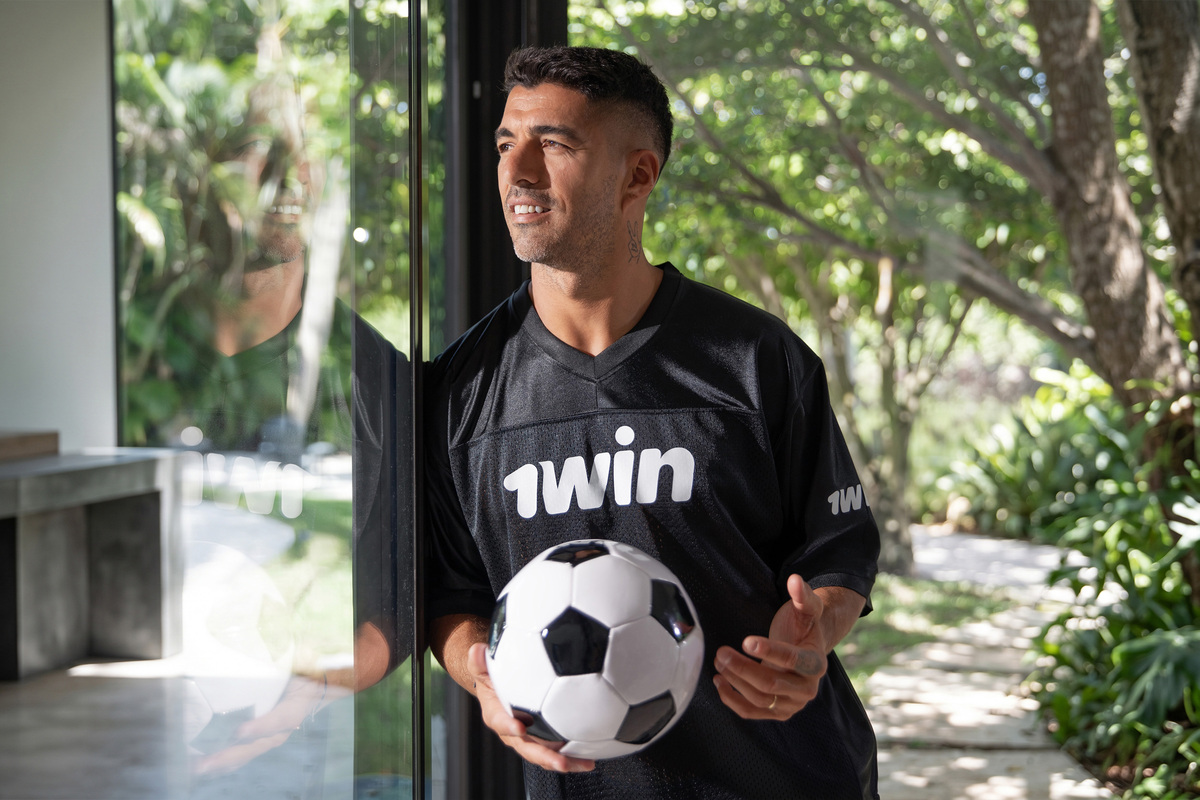 Luis Suarez Joins 1win as Official Football Expert for the FIFA World Cup 2026