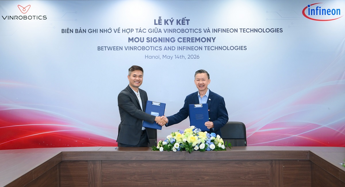 From left to right: Mr. Ngo Quoc Hung – Chief Executive Officer of VinRobotics, and Mr. Lim Kenneth – Senior Vice President, Automotive, Infineon Technologies Asia Pacific; at the MoU signing ceremony between the two parties.