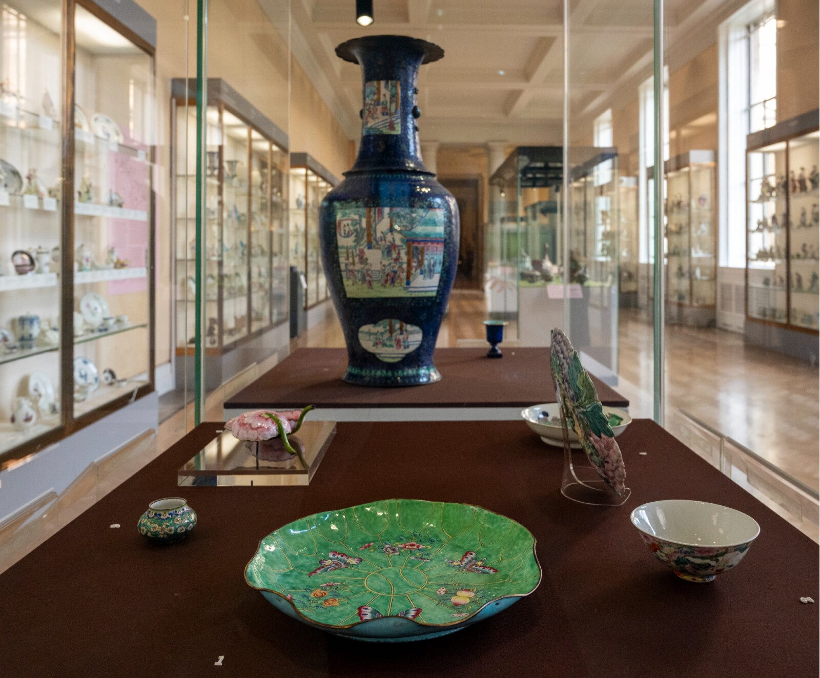 The CUHK Art Museum and The Fitzwilliam Museum, University of Cambridge, jointly present the special exhibition "An Enamel Revolution: China and the World" at The Fitzwilliam Museum, University of Cambridge, United Kingdom.