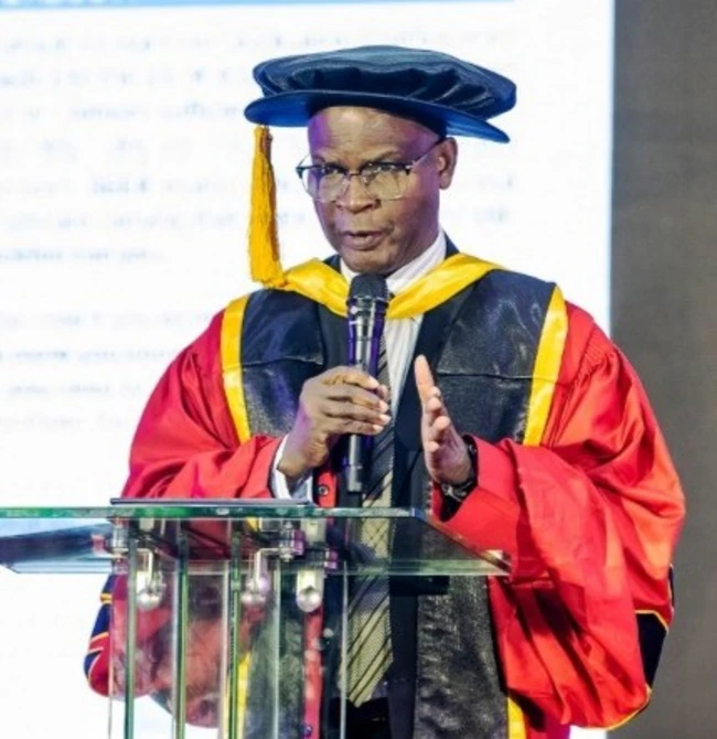 Ghanaian AI Professor Seeks Paradigm Shift in Knowledge Acquisition for Africans in AI Age 